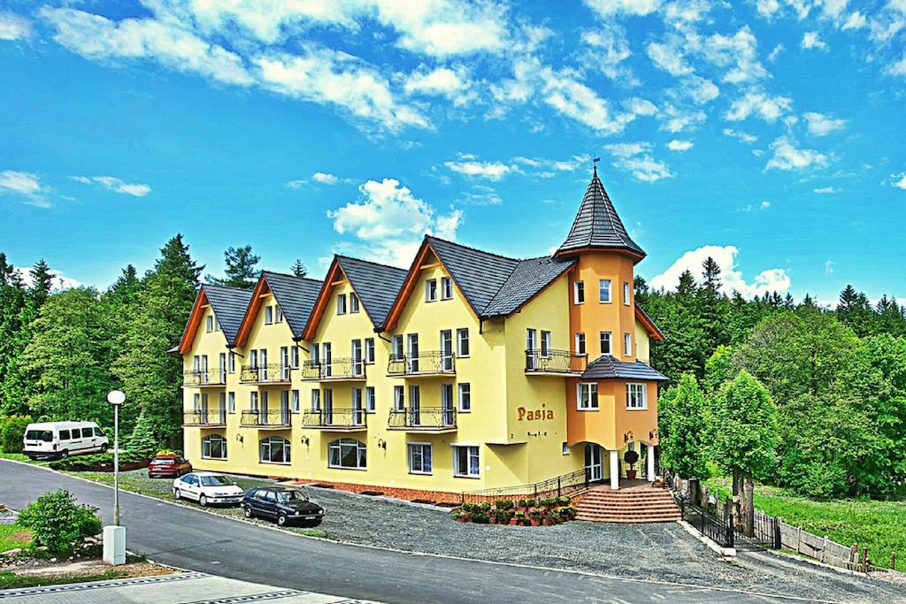 Pasja Swieradow-Zdroj Exterior foto